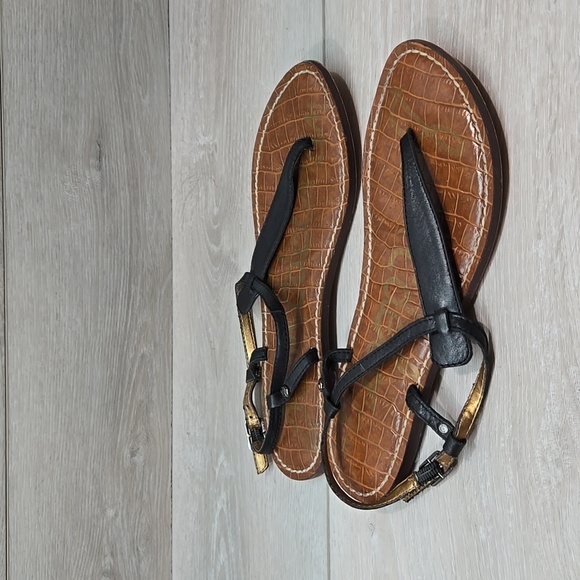 Sam Edelman Women Gigi T Strap Leather Sandals Flats Shoes Sz 7M - Picture 1 of 8